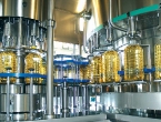 oil_filling_big_bottles